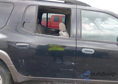 2003 Isuzu Ascender S from USA, damaged, VIN 4NUET16S636101352